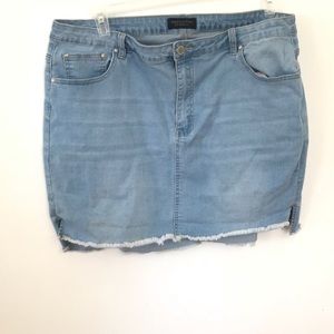 Plus size mini skirt
